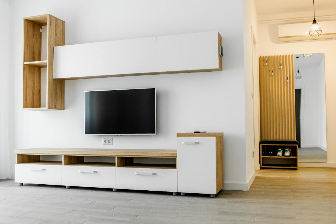 Samplus Central Apartment Craiova Exterior foto
